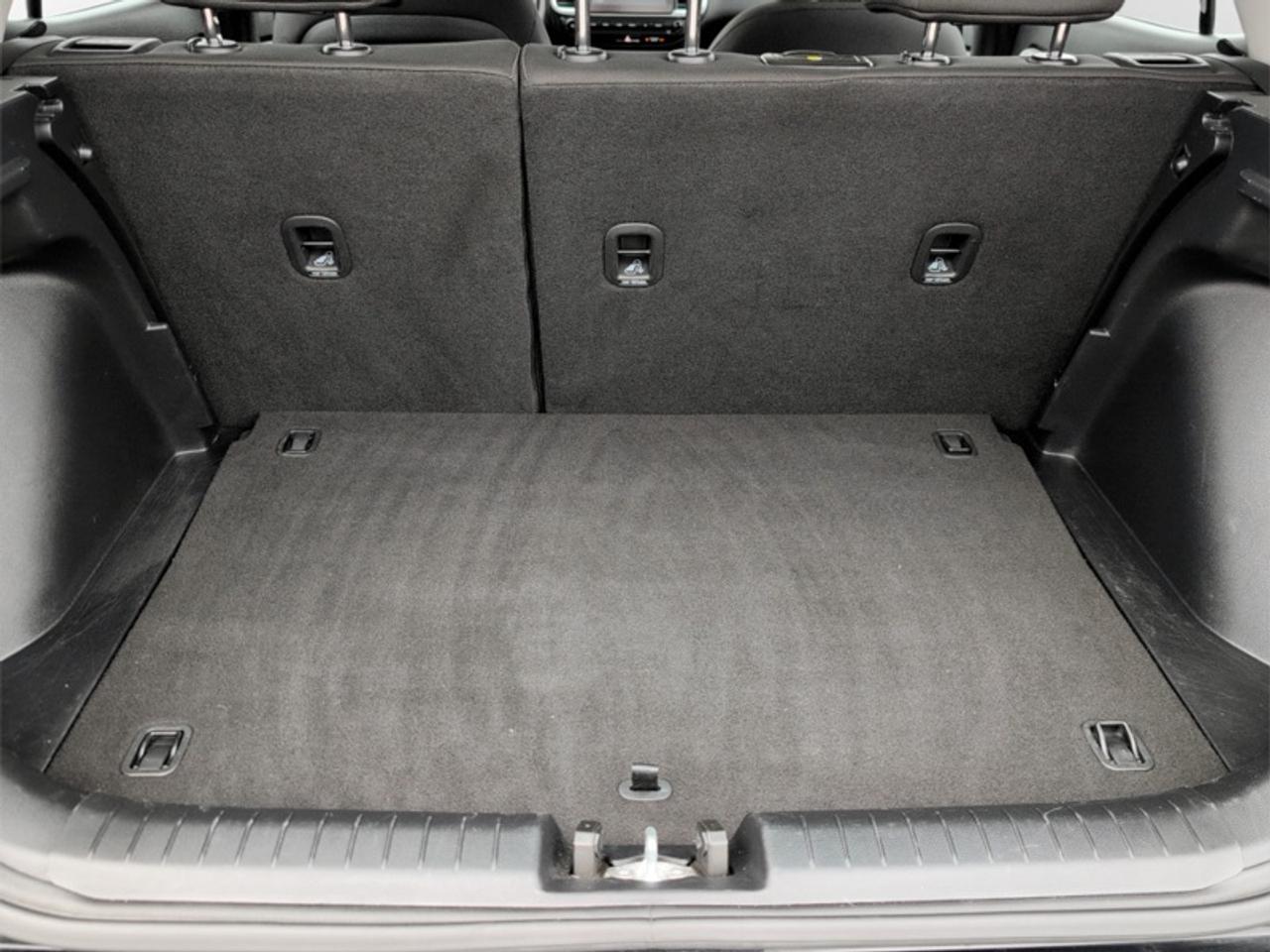 2024 Hyundai Venue Preferred  **APPLE CP - HTD SW** Photo