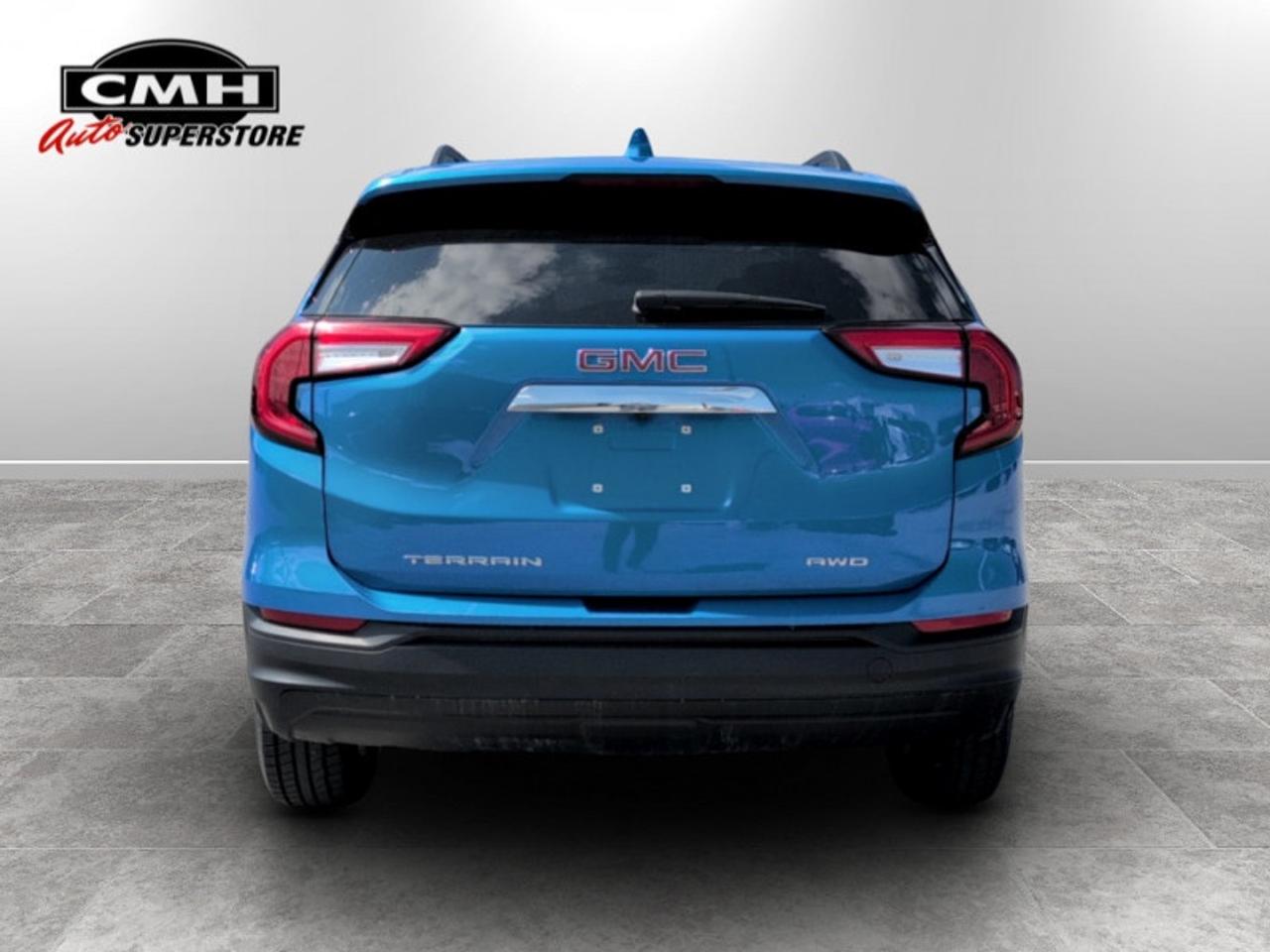 2024 GMC Terrain SLE  **CLEAN CARFAX** Photo4