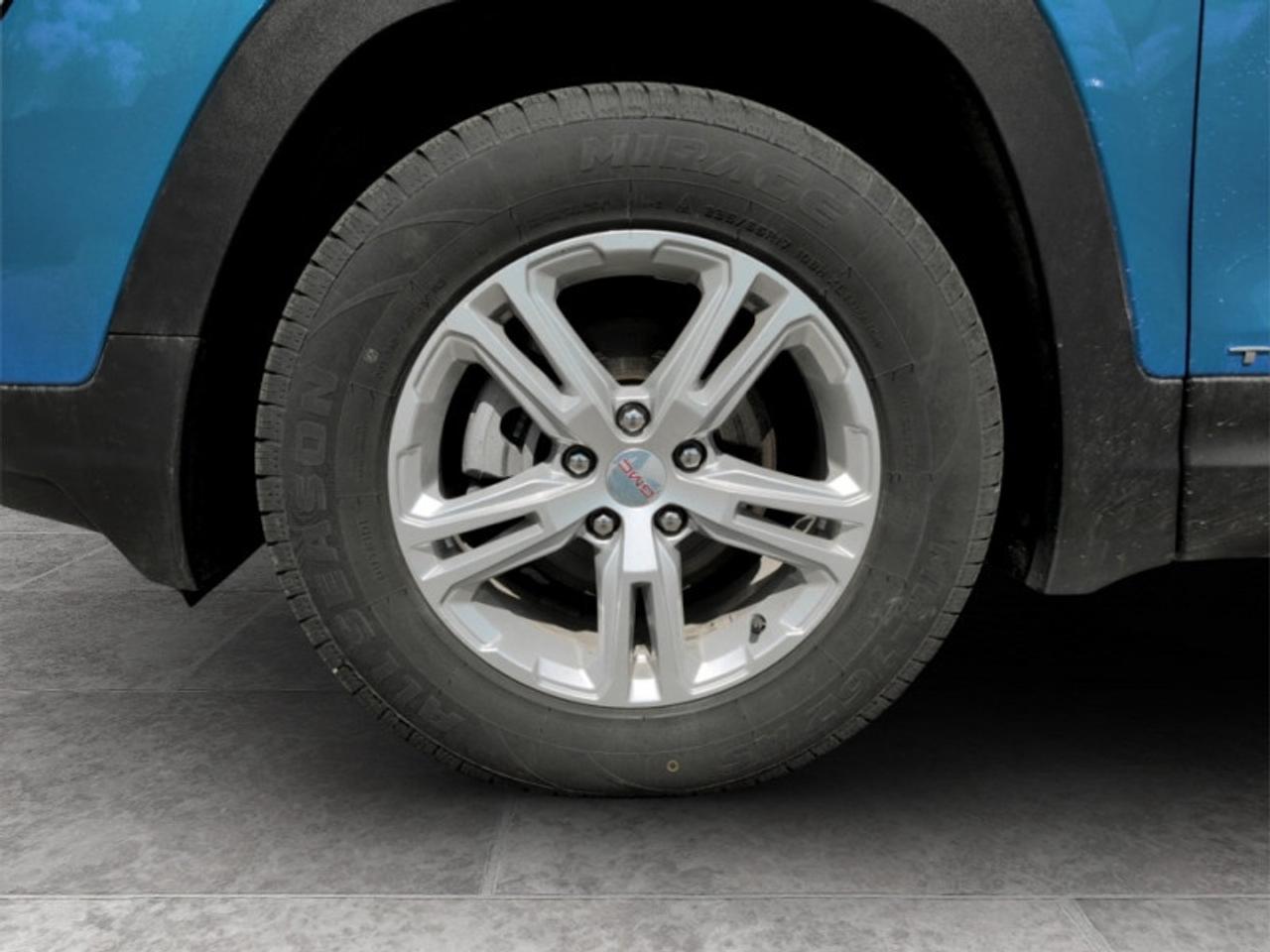 2024 GMC Terrain SLE  **CLEAN CARFAX** Photo