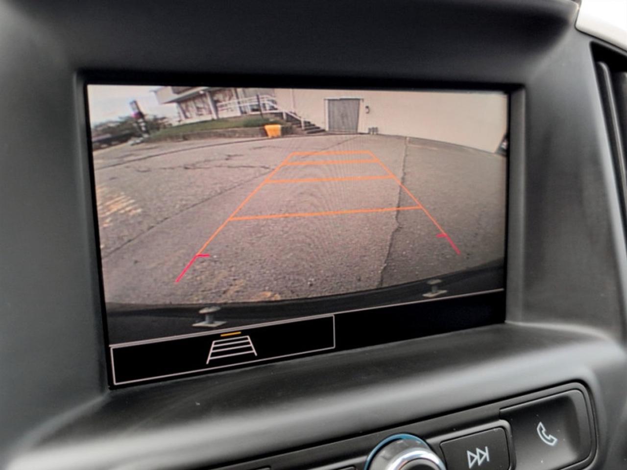 2024 GMC Terrain SLE  **CLEAN CARFAX** Photo