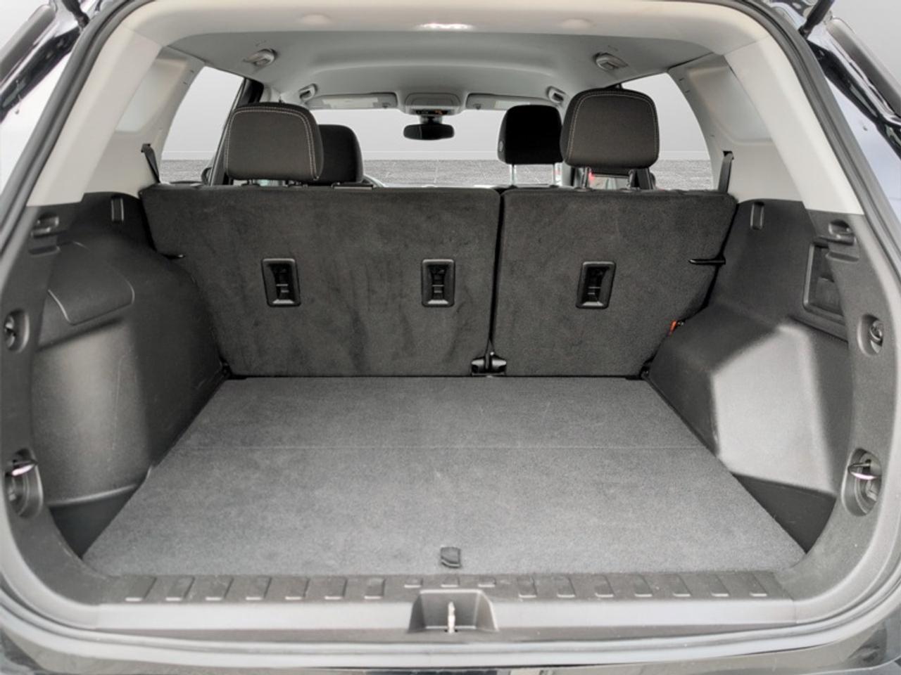 2024 GMC Terrain SLE  **CLEAN CARFAX** Photo