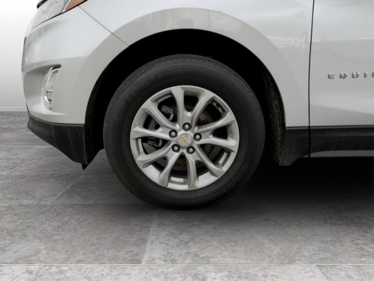 2020 Chevrolet Equinox LT Photo