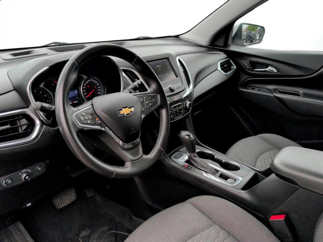2020 Chevrolet Equinox LT  **CLEAN CARFAX** Photo