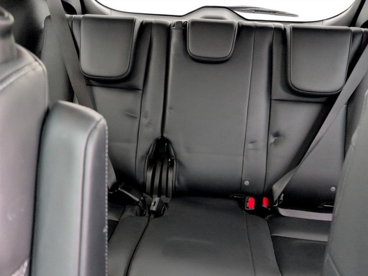 2022 Subaru ASCENT Limited Photo