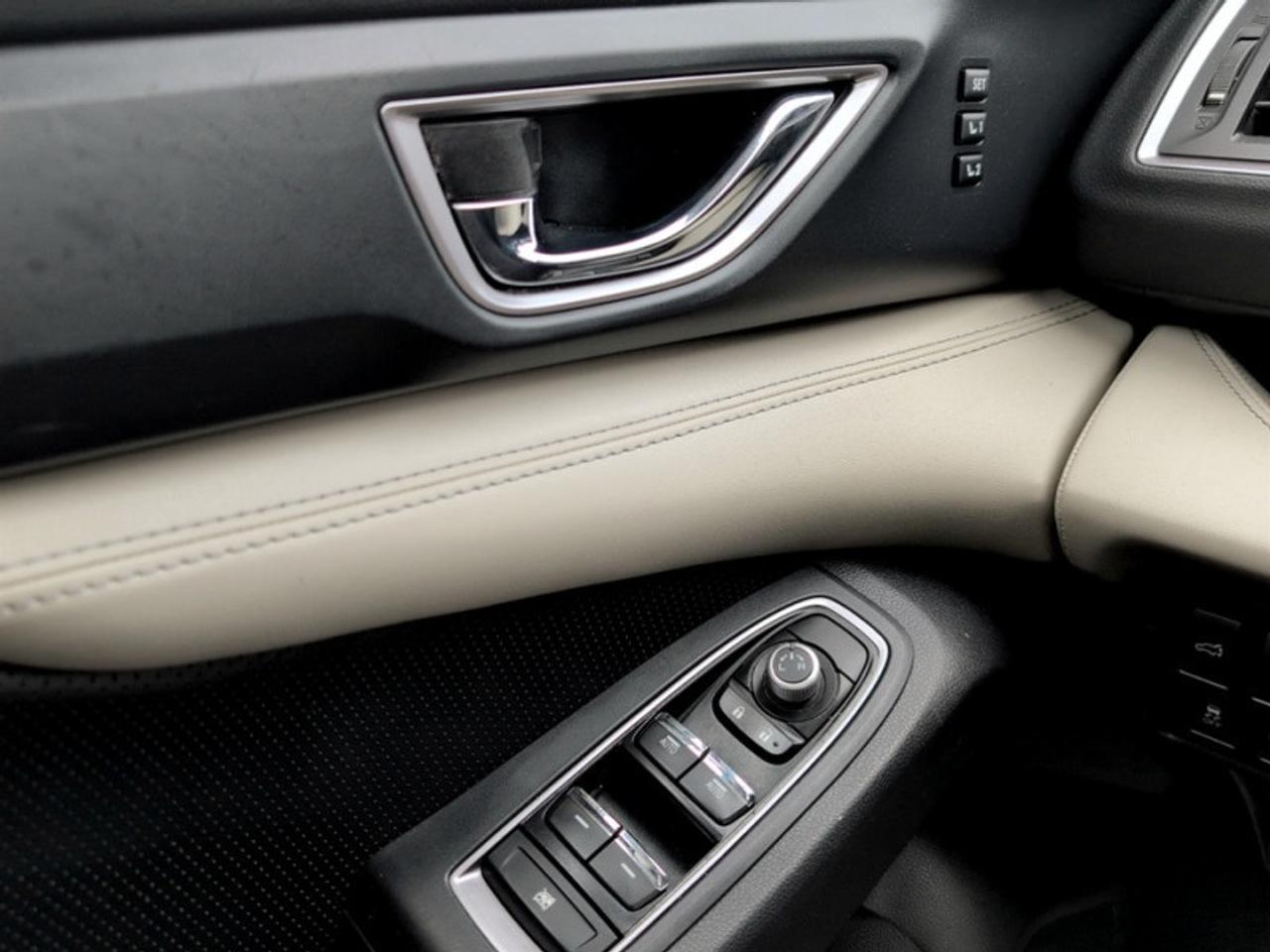 2022 Subaru ASCENT Limited Photo