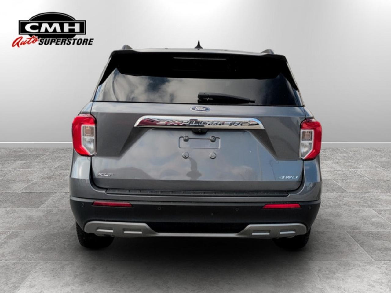 2021 Ford Explorer XLT Photo