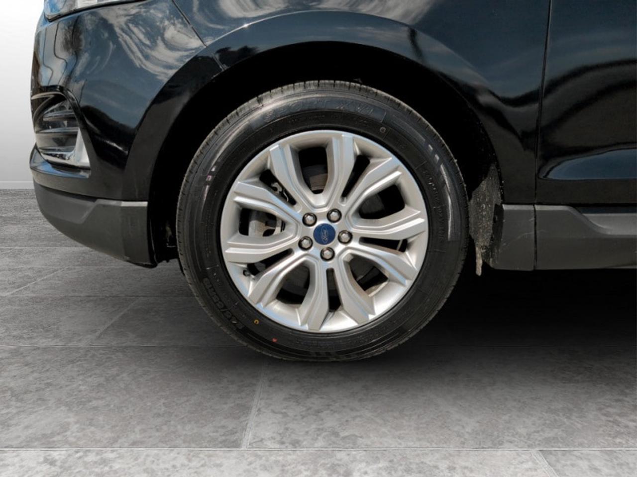 2020 Ford Edge Titanium  *CO-PILOT360 - COLD WEATH PKG* Photo