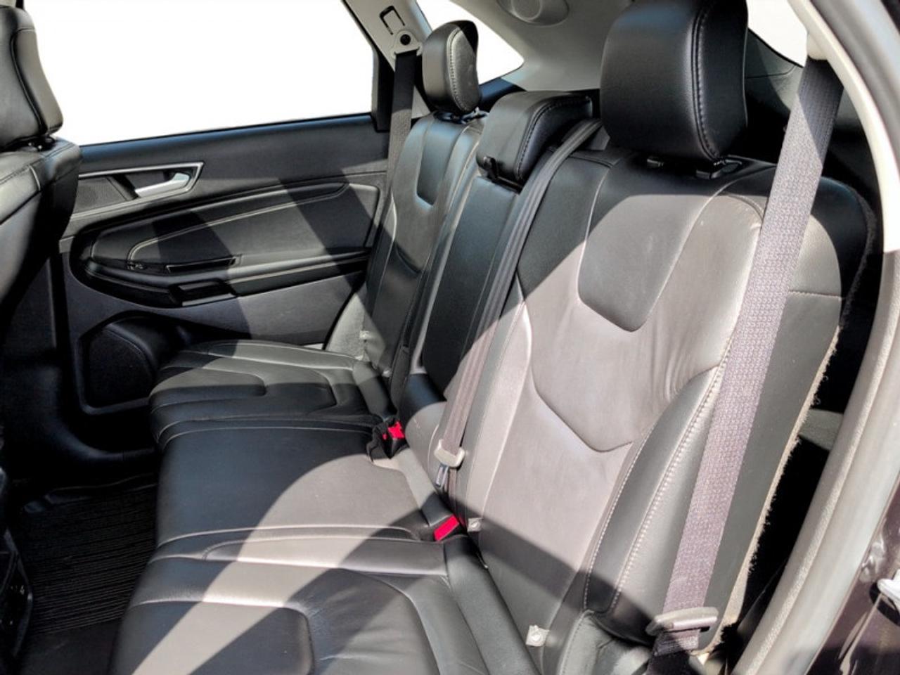 2020 Ford Edge Titanium  *CO-PILOT360 - COLD WEATH PKG* Photo