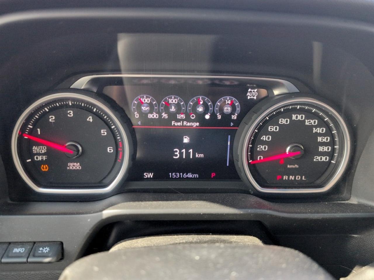 2019 Chevrolet Silverado 1500 High Country w/Deluxe Pkg Photo