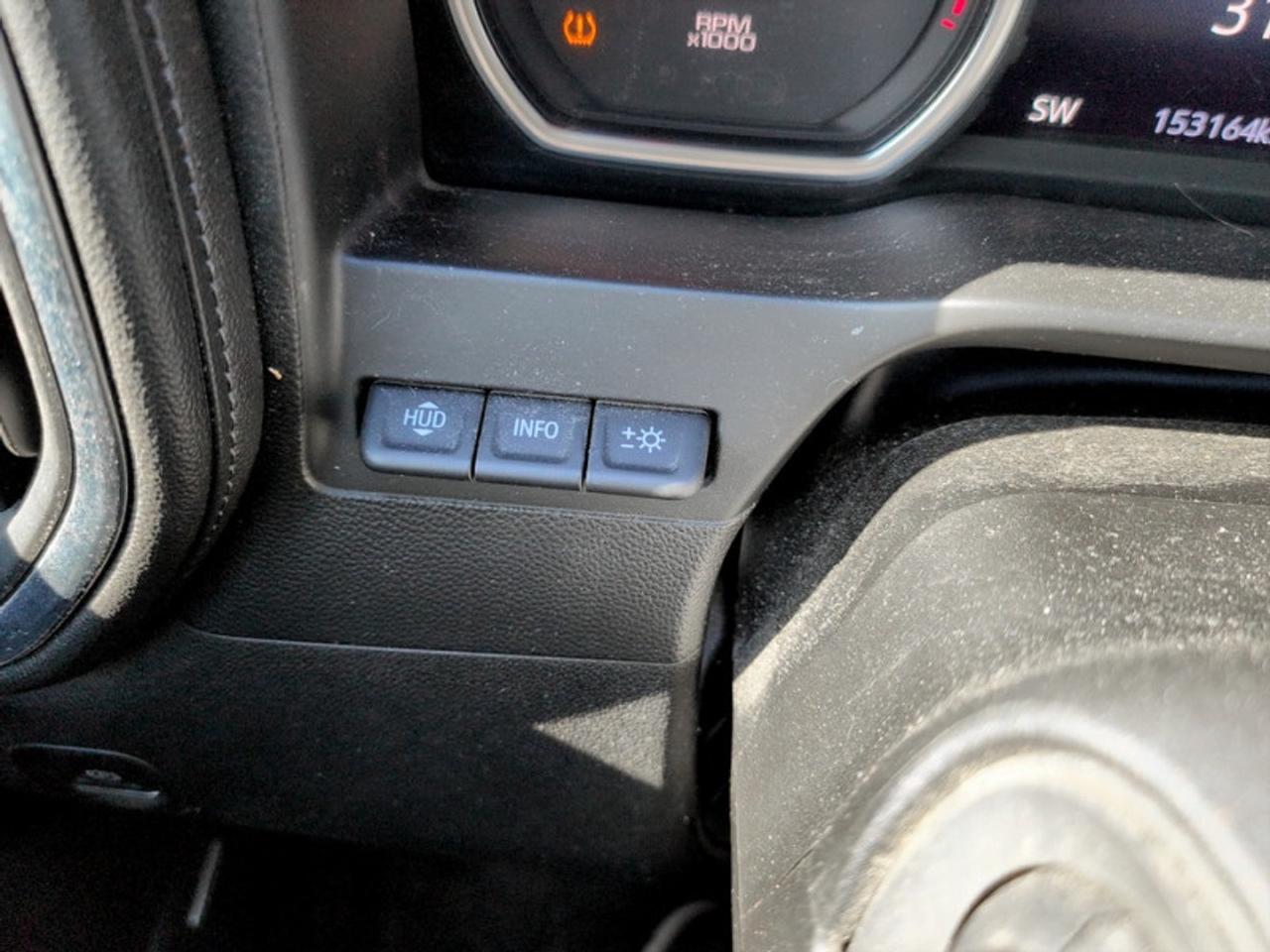 2019 Chevrolet Silverado 1500 High Country w/Deluxe Pkg Photo