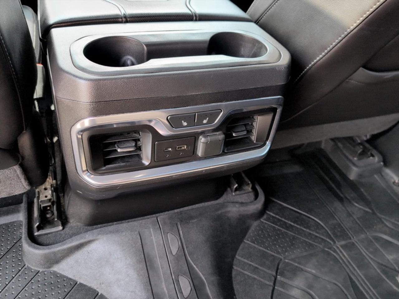 2019 Chevrolet Silverado 1500 High Country w/Deluxe Pkg  **CLEAN CF** Photo