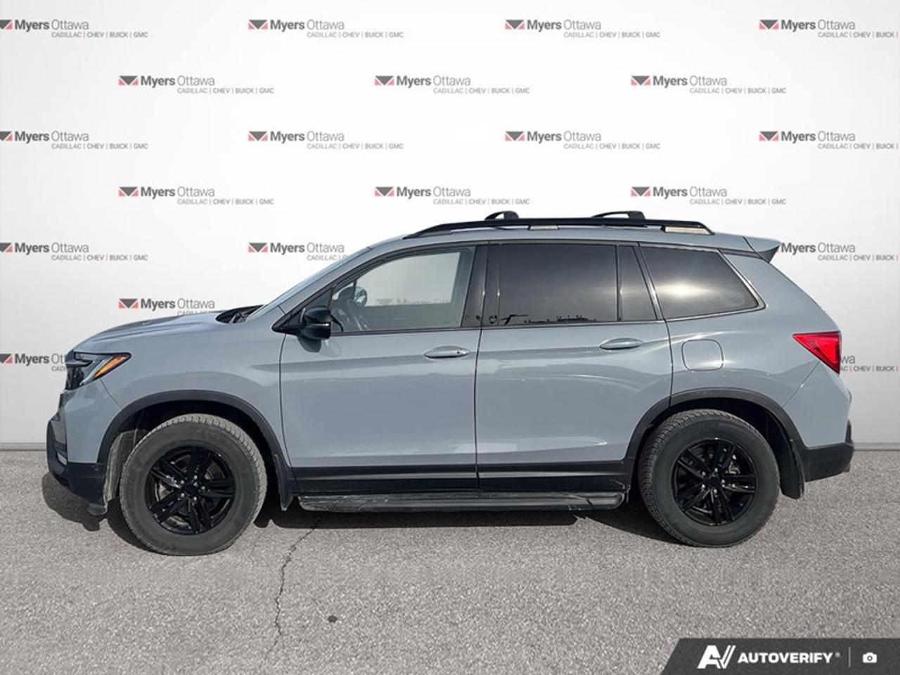 2022 Honda Passport Touring  TOURING, AWD, LEATHER, SUNROOF Photo2