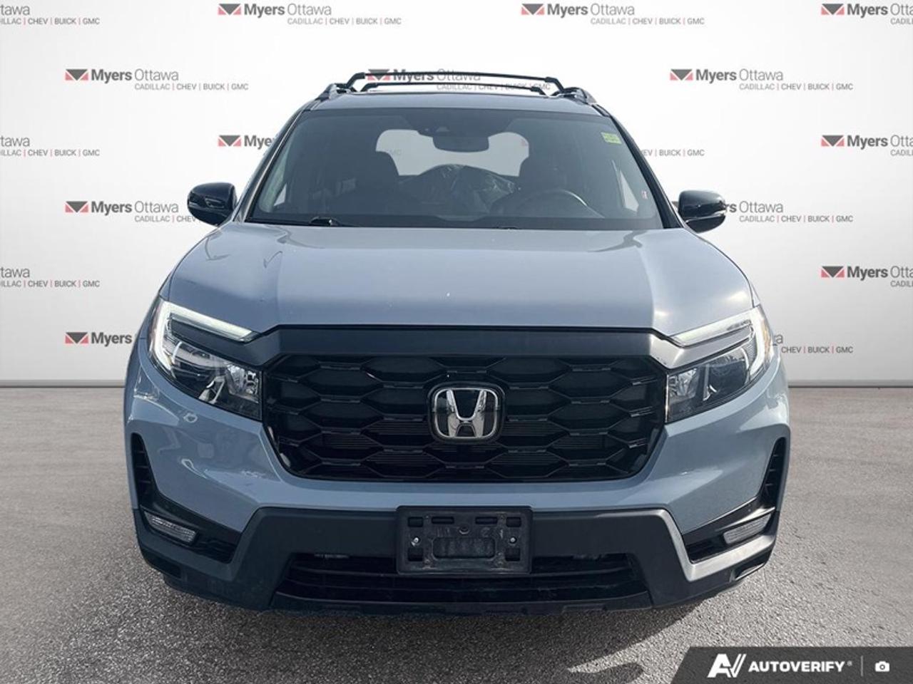 2022 Honda Passport Touring  TOURING, AWD, LEATHER, SUNROOF Photo