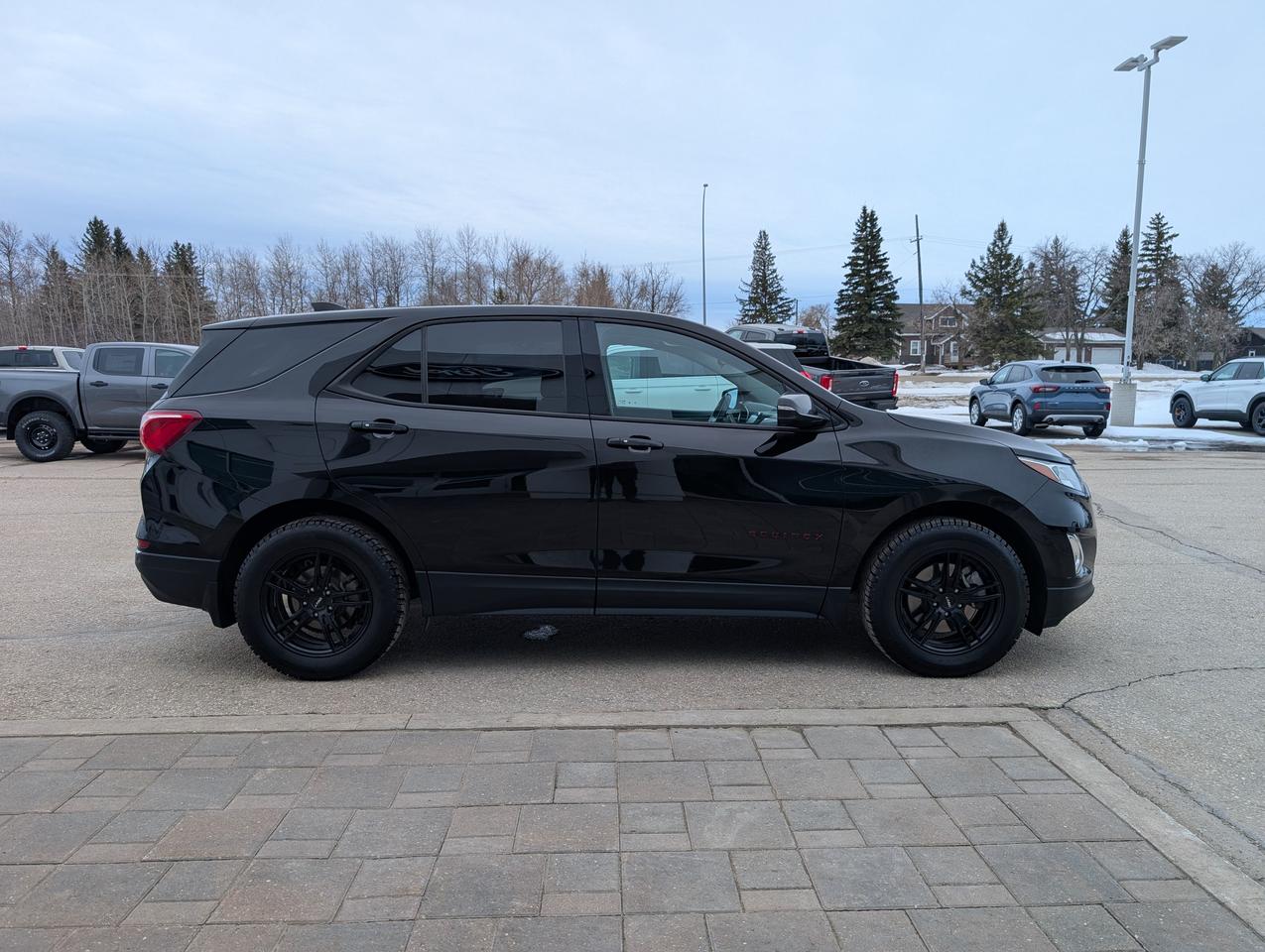 2019 Chevrolet Equinox LT Photo4