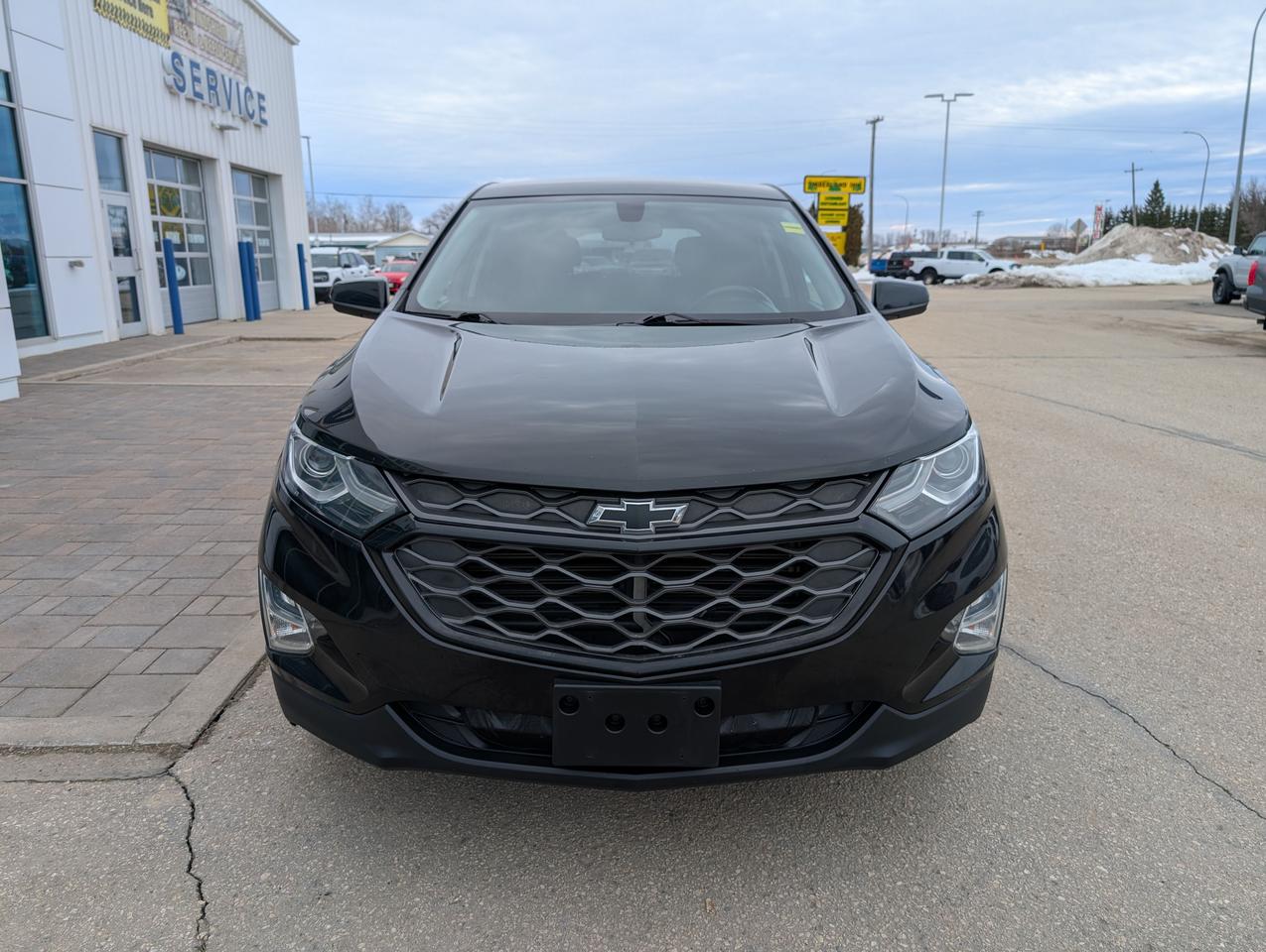 2019 Chevrolet Equinox LT Photo2