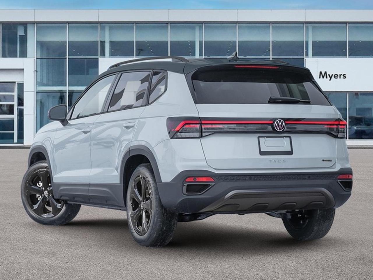2026 Volkswagen Taos Comfortline Black Edition Photo