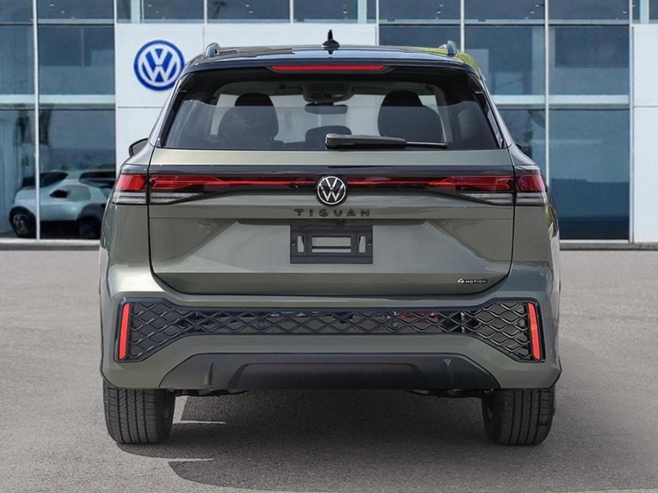 2026 Volkswagen Tiguan Comfortline R-Line Black Edition Photo