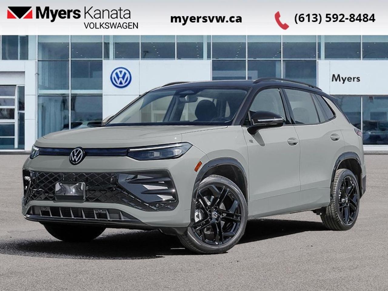 2026 Volkswagen Tiguan Comfortline R-Line Black Edition Photo0