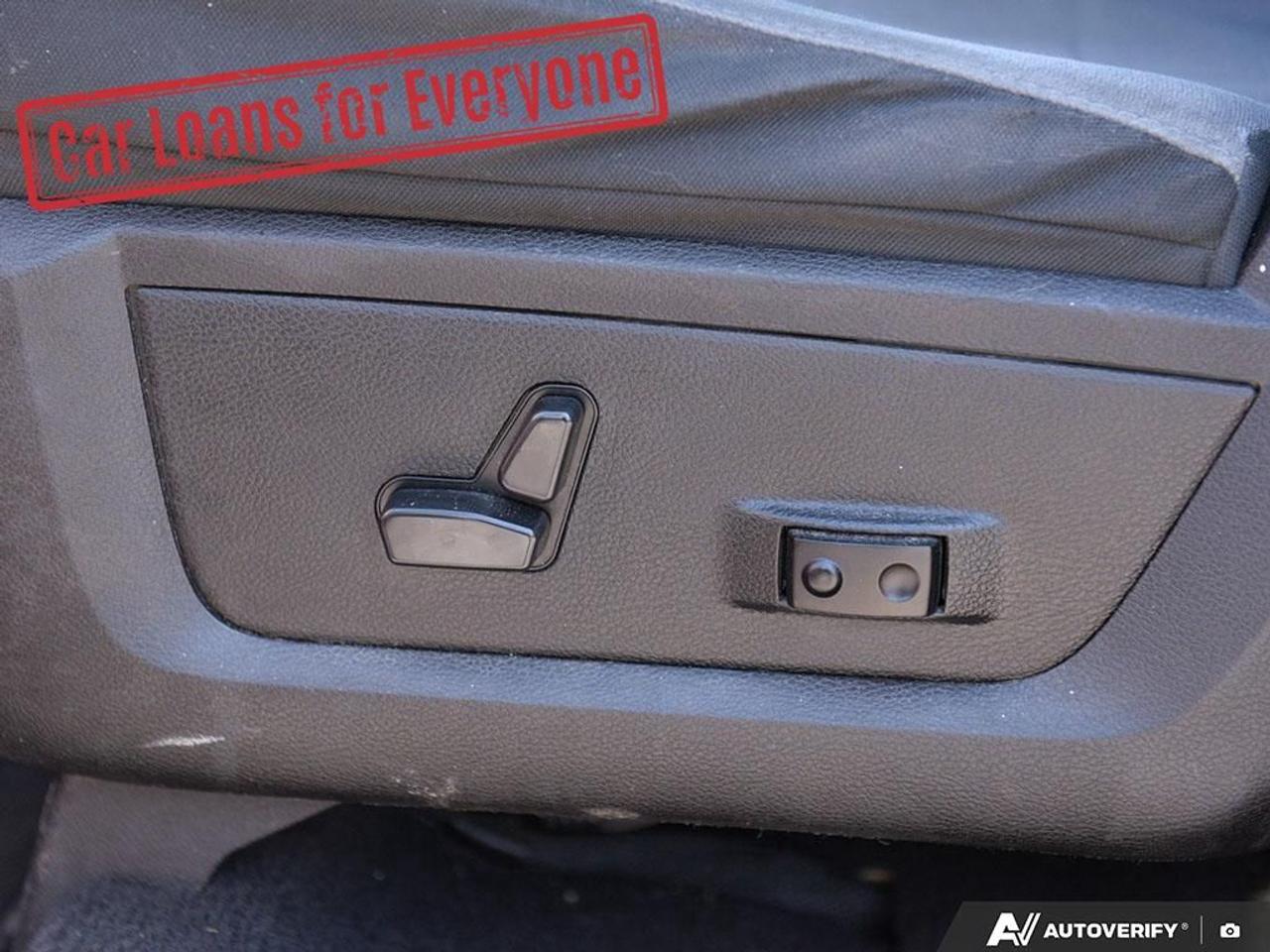 2022 RAM 1500 Classic EXPRESS Photo