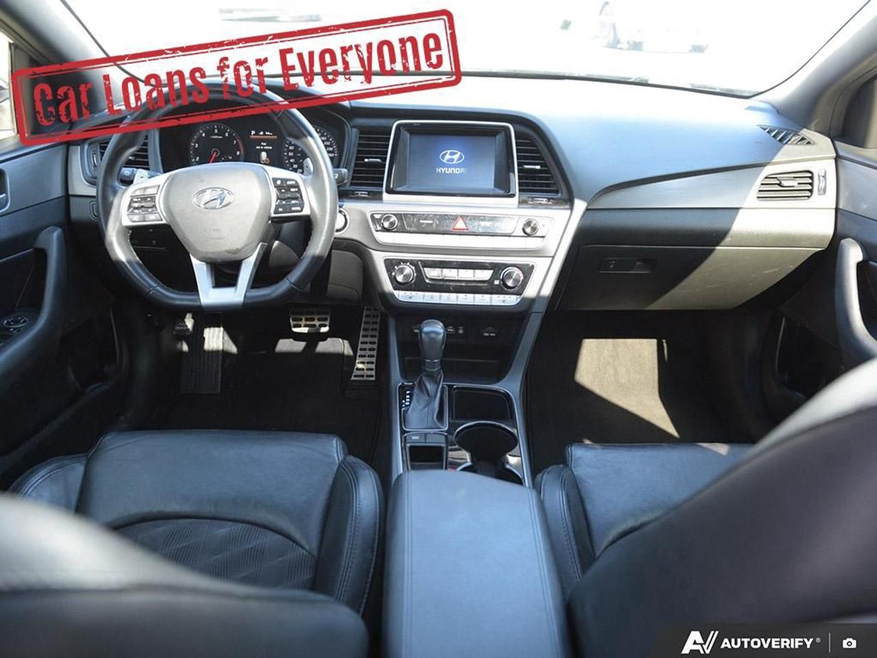 2019 Hyundai Sonata ESSENTIAL Photo
