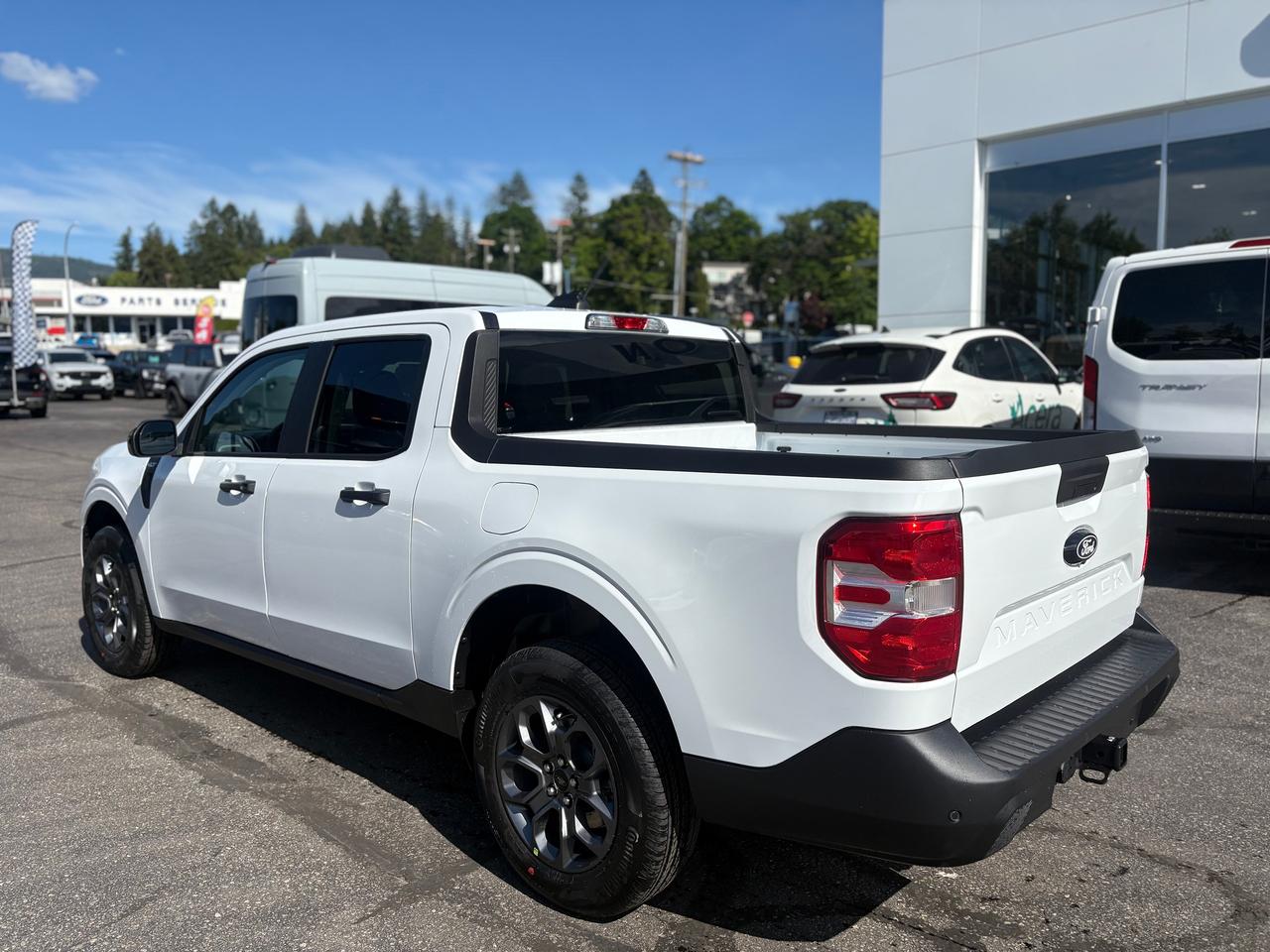 2026 Ford Maverick XLT Photo2