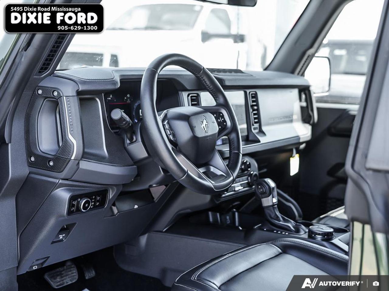 2025 Ford Bronco Badlands Photo