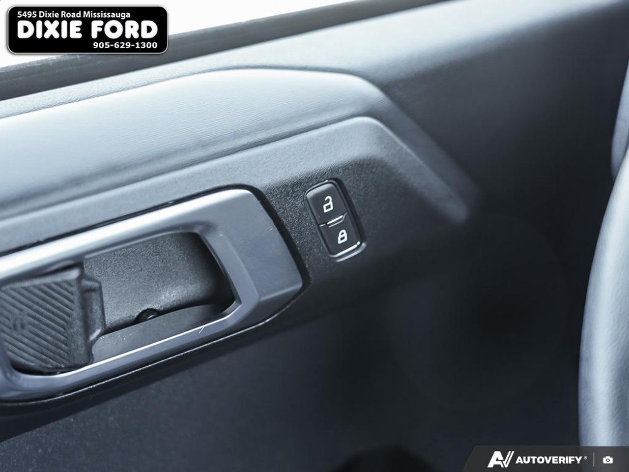 2025 Ford Bronco Badlands Photo