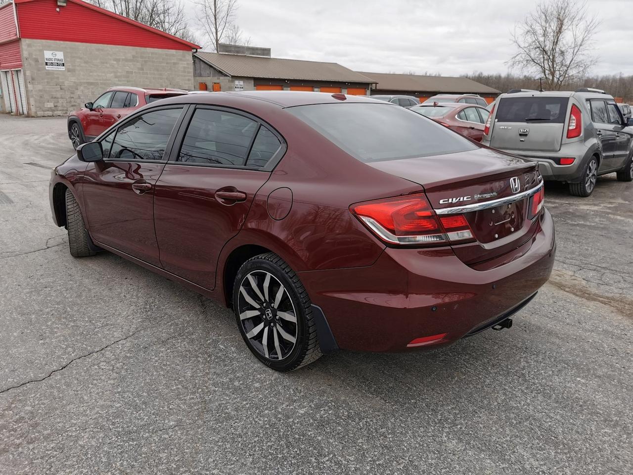 2015 Honda Civic Touring Photo