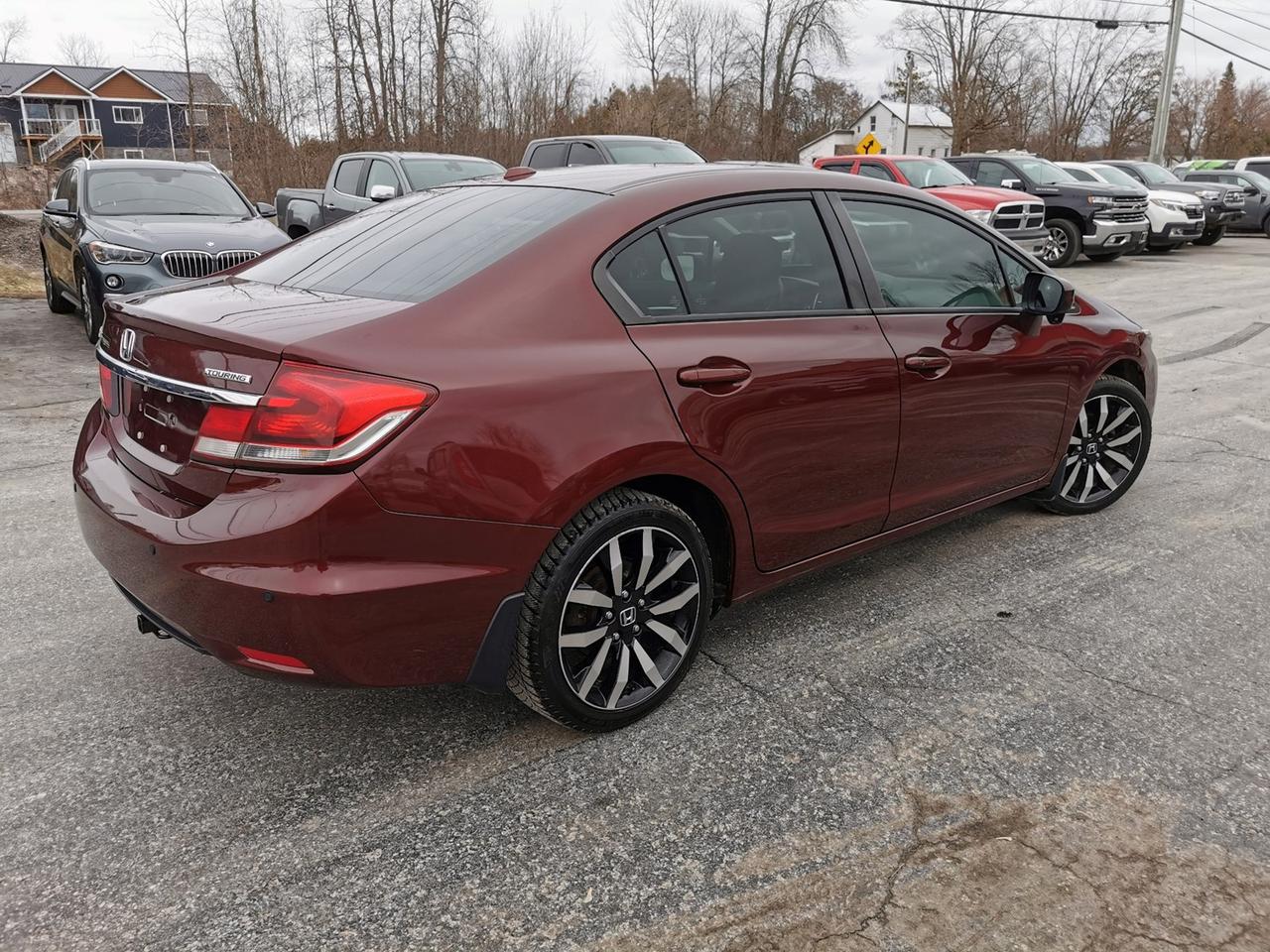 2015 Honda Civic Touring Photo