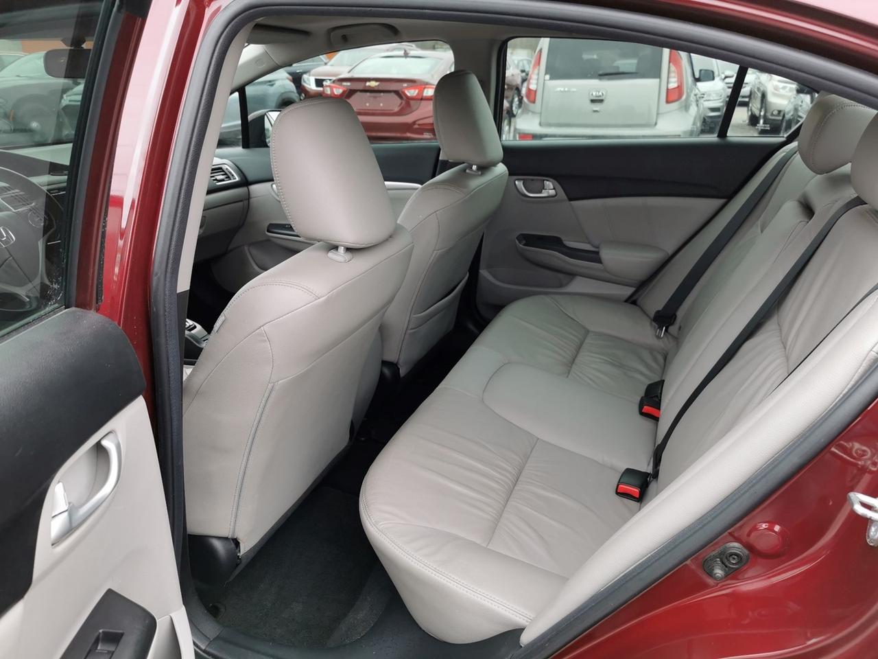 2015 Honda Civic Touring Photo