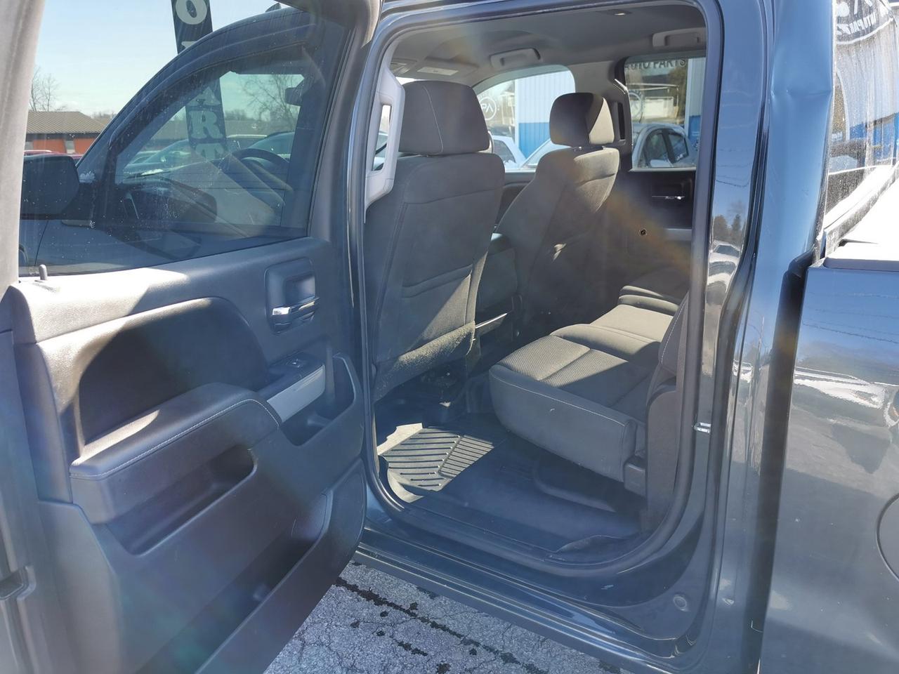 2017 Chevrolet Silverado 1500 LT Photo