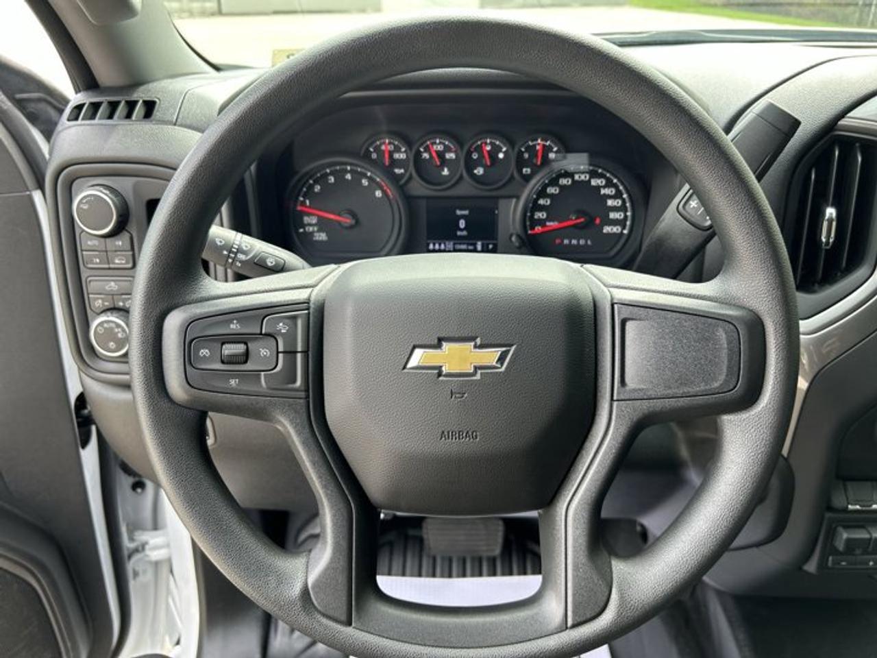 2025 Chevrolet Silverado 1500 WT Crew Cab 4WD | No accidents | One owner Photo