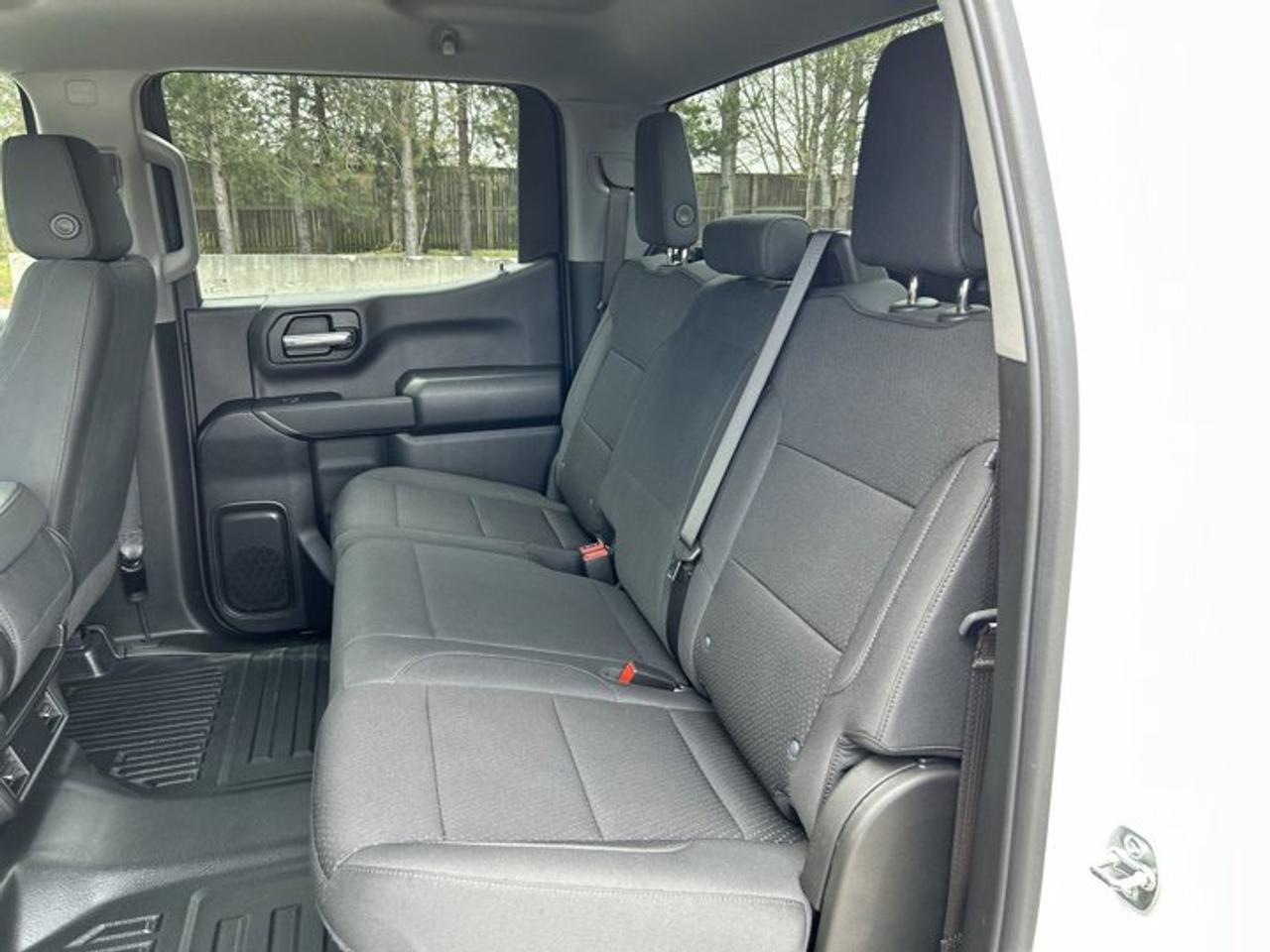 2025 Chevrolet Silverado 1500 WT Crew Cab 4WD | No accidents | One owner Photo