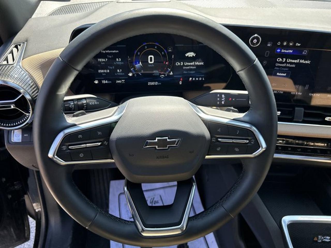 2026 Chevrolet Equinox ACTIV AWD | No accidents | Panoramic Sunroof Photo