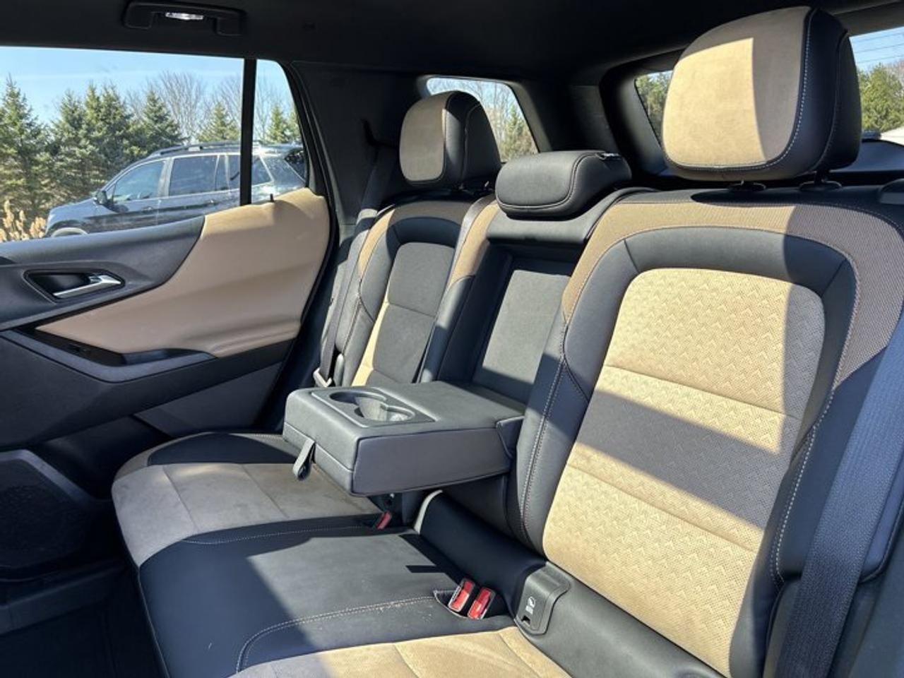 2026 Chevrolet Equinox ACTIV AWD | No accidents | Panoramic Sunroof Photo