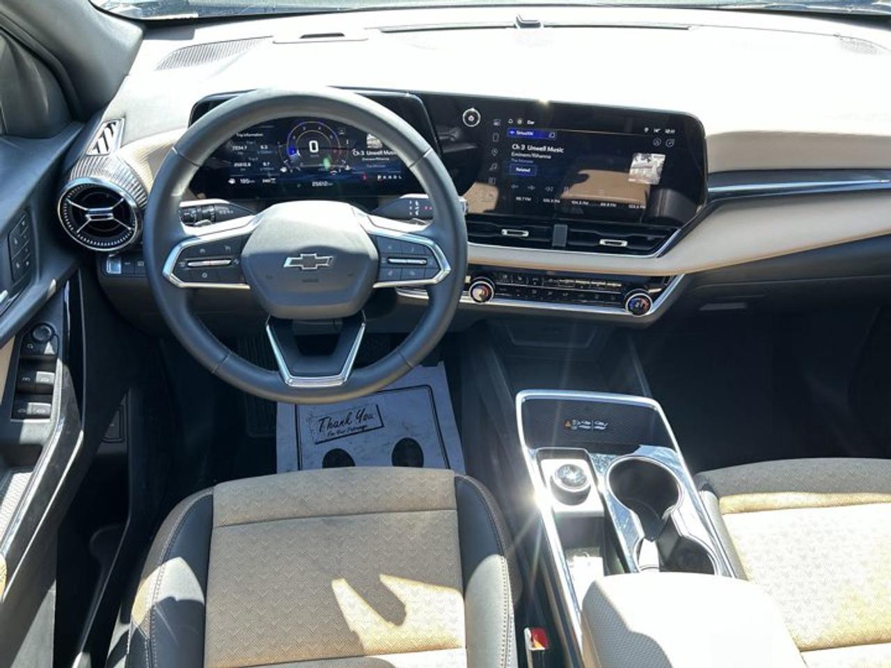 2026 Chevrolet Equinox ACTIV AWD | No accidents | Panoramic Sunroof Photo
