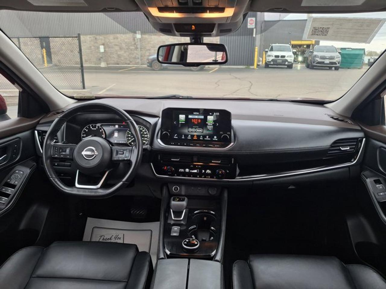 2023 Nissan Rogue SL AWD | Leather | Pano Roof | Nav | Heated Seats + Steering | CarPlay | Remote Start | and More ! Photo