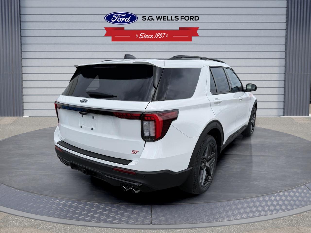 2026 Ford Explorer ST Photo
