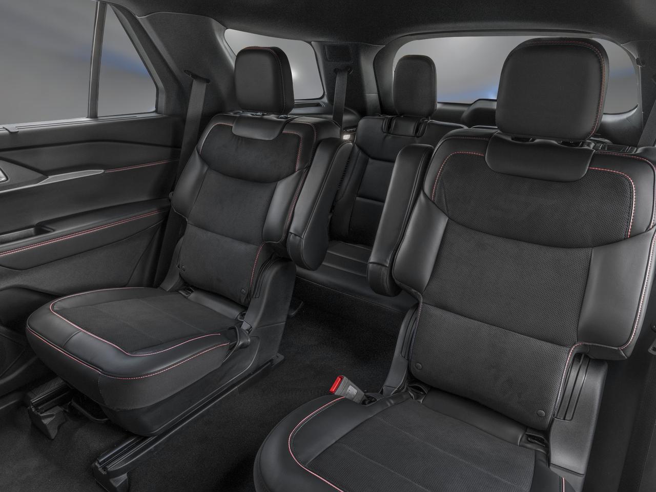 2026 Ford Explorer ST Photo