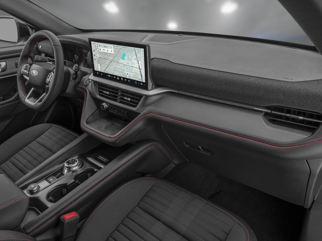 2026 Ford Explorer ST-Line Photo