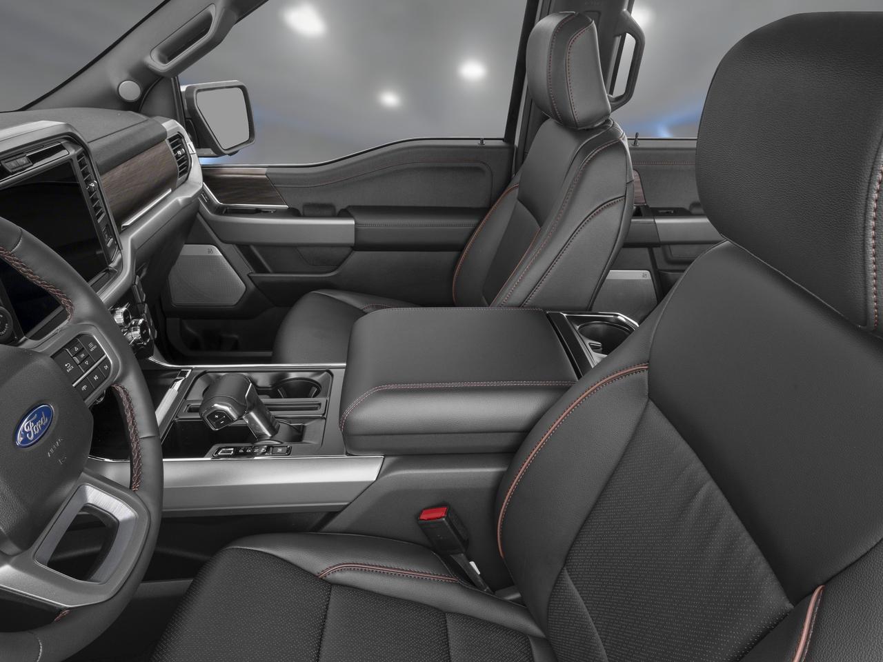 2026 Ford F-150 Lariat Photo4