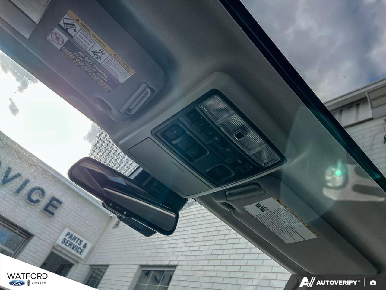 2023 Toyota 4Runner 4WD Photo