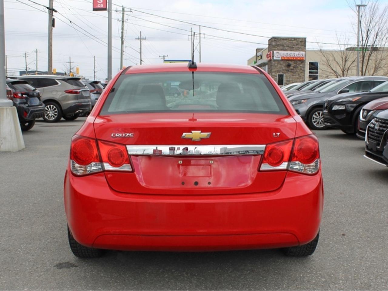 2016 Chevrolet Cruze Limited LT Photo