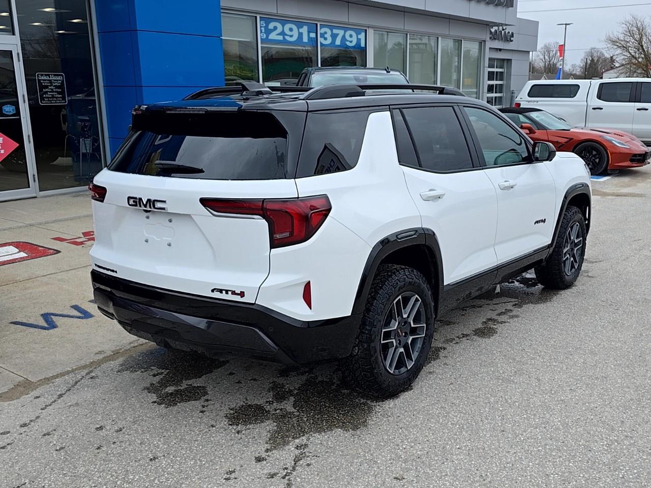 2026 GMC Terrain AWD AT4 Photo2