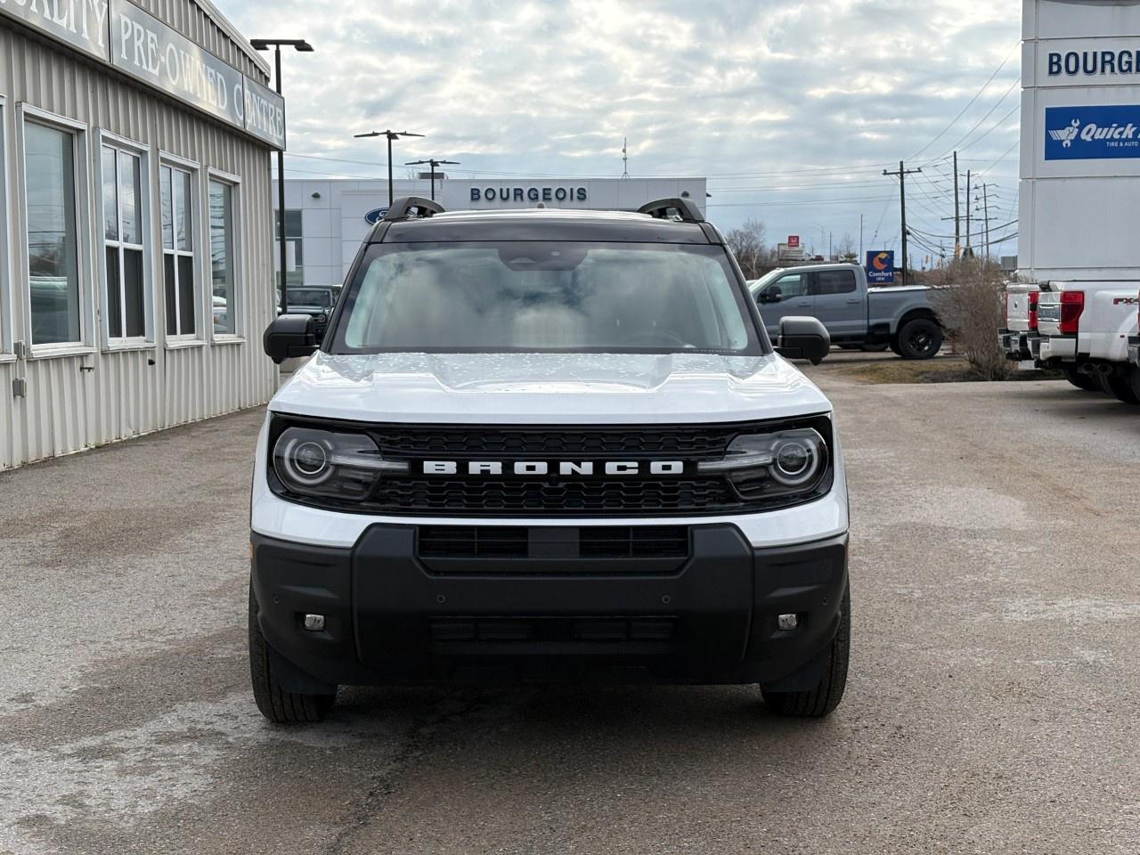 2026 Ford Bronco Sport Outer Banks 4x4 Photo2