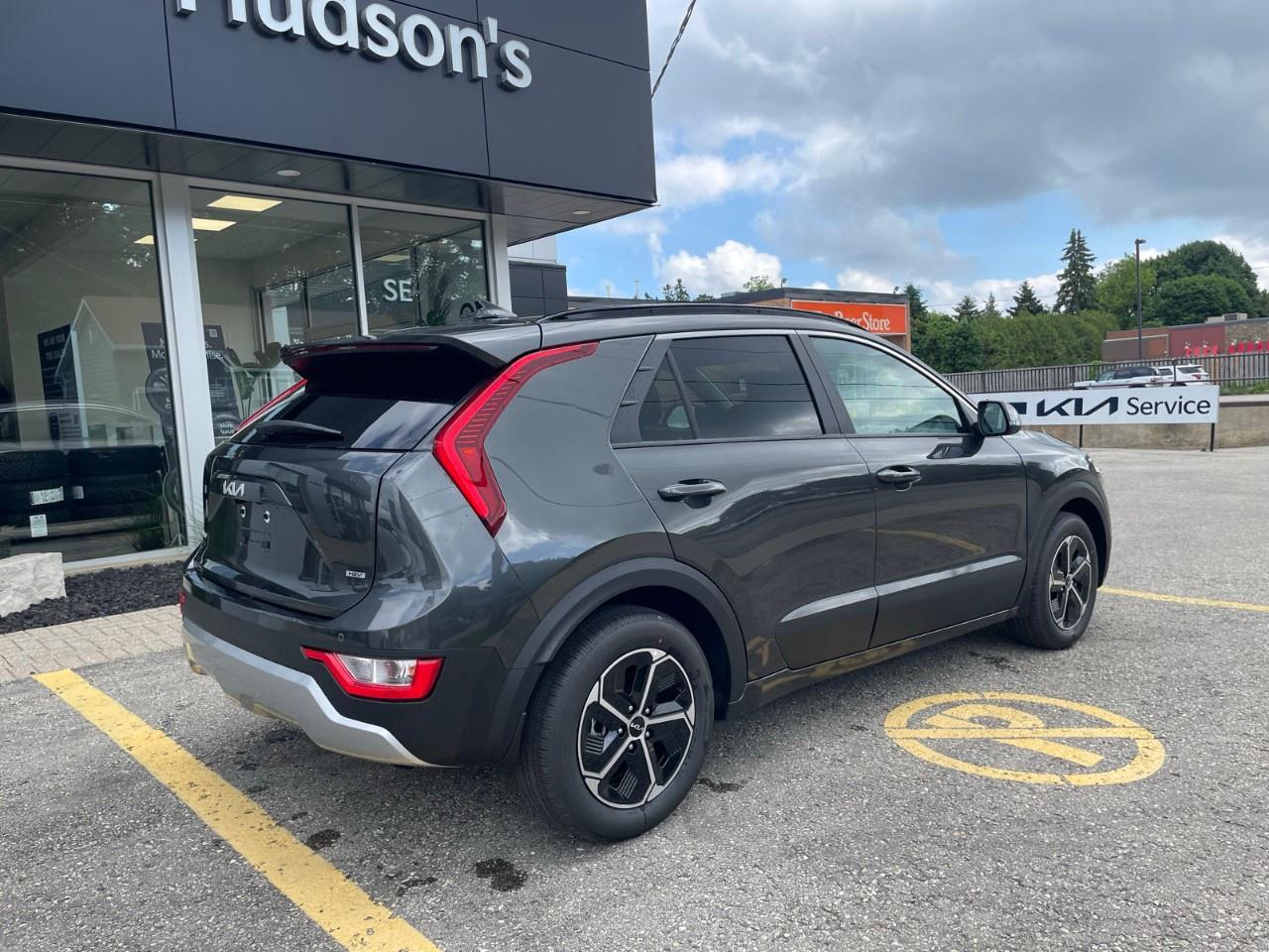 2026 Kia NIRO EX Premium FWD Photo