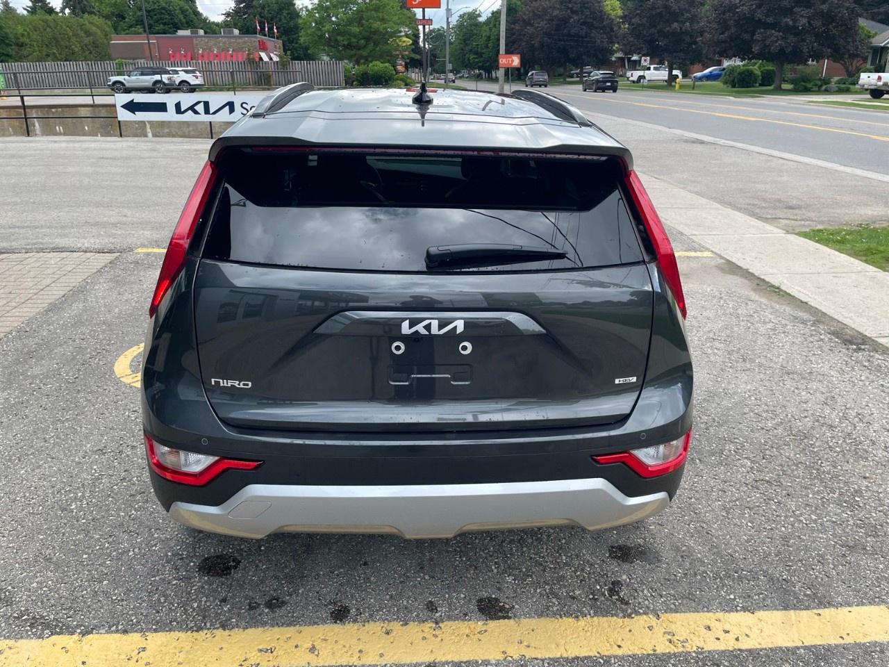 2026 Kia NIRO EX Premium FWD Photo