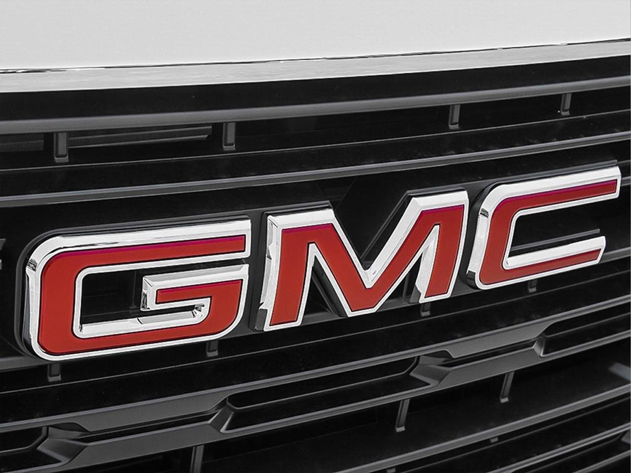 2026 GMC Sierra 1500 Crew Cab Short Box 4-Wheel Drive Pro Photo