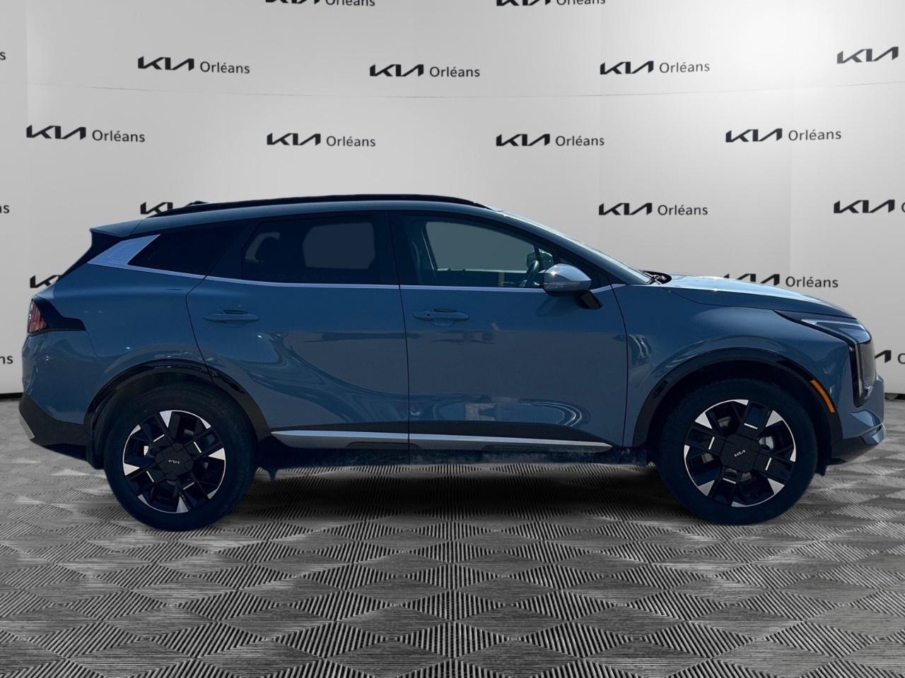 2026 Kia Sportage EX Premium AWD w/Black Interior Photo