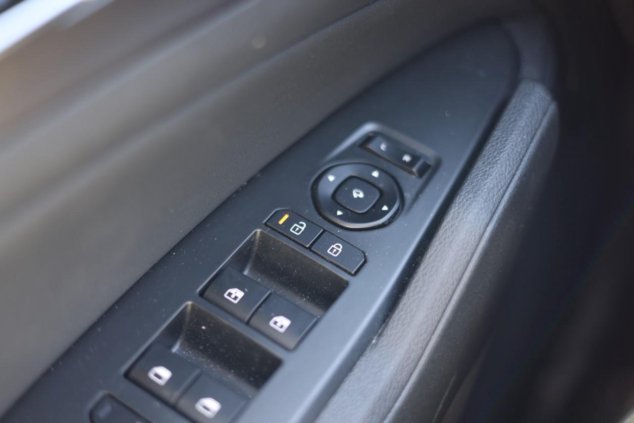 2026 Kia Sportage EX Premium AWD w/Black Interior Photo